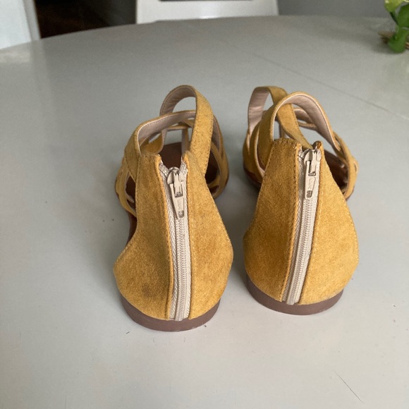 Cute sandals • flats heels • chic bohemian style - Picture 4 of 4